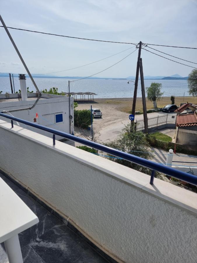 To Kyma Aparthotel Amarynthos Exteriör bild